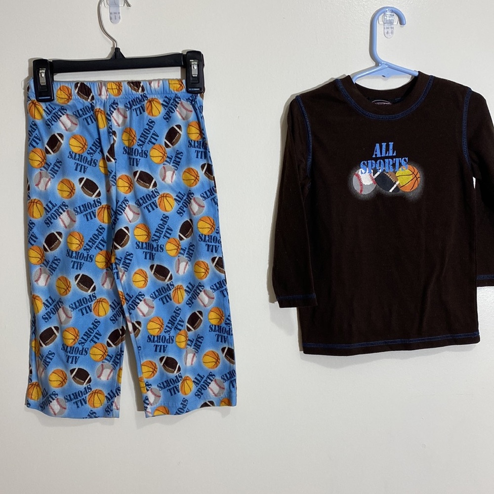 Basketball long sleeve boys pj set size 3t